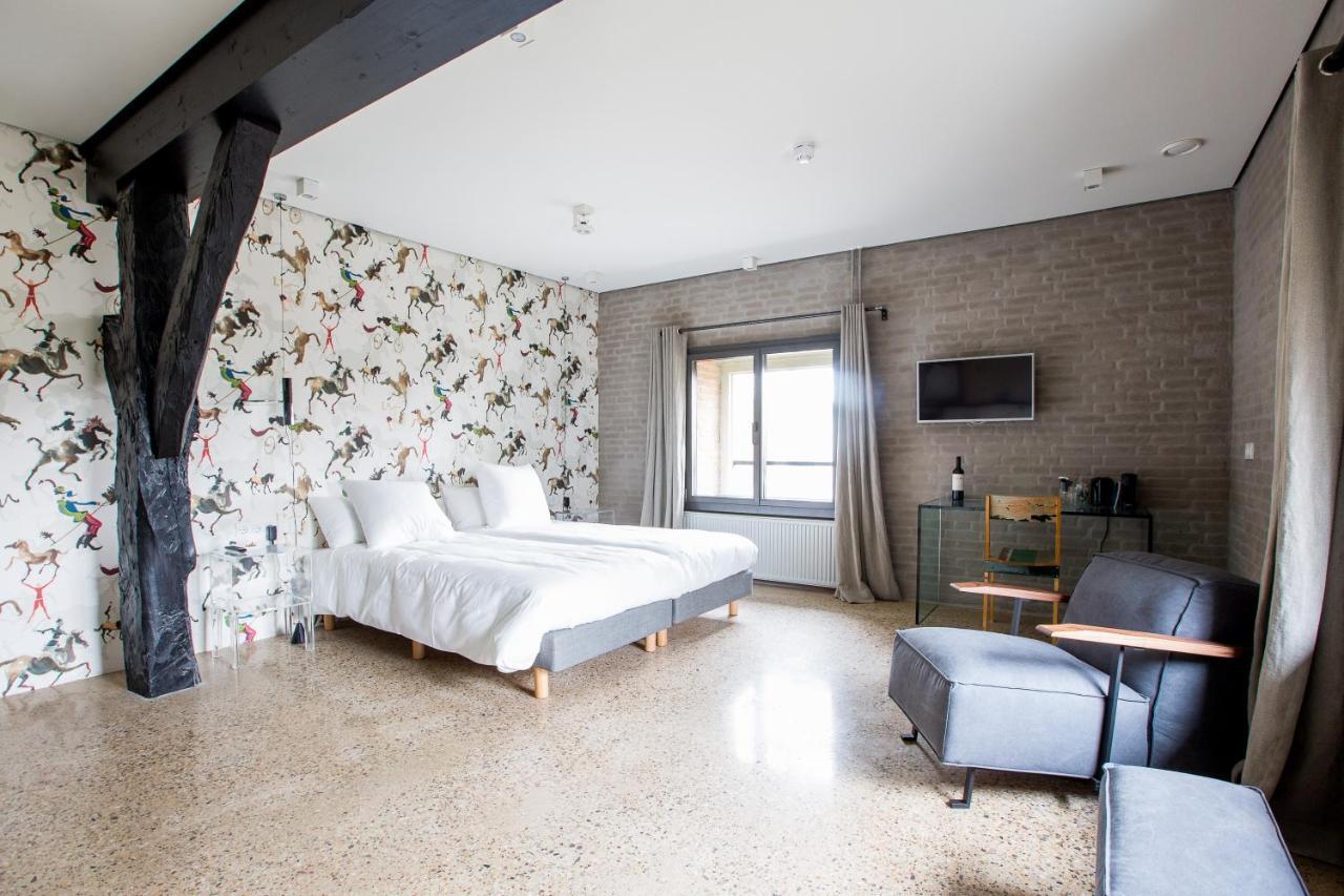 אמרונגן Hotel Napoleonschuur מראה חיצוני תמונה